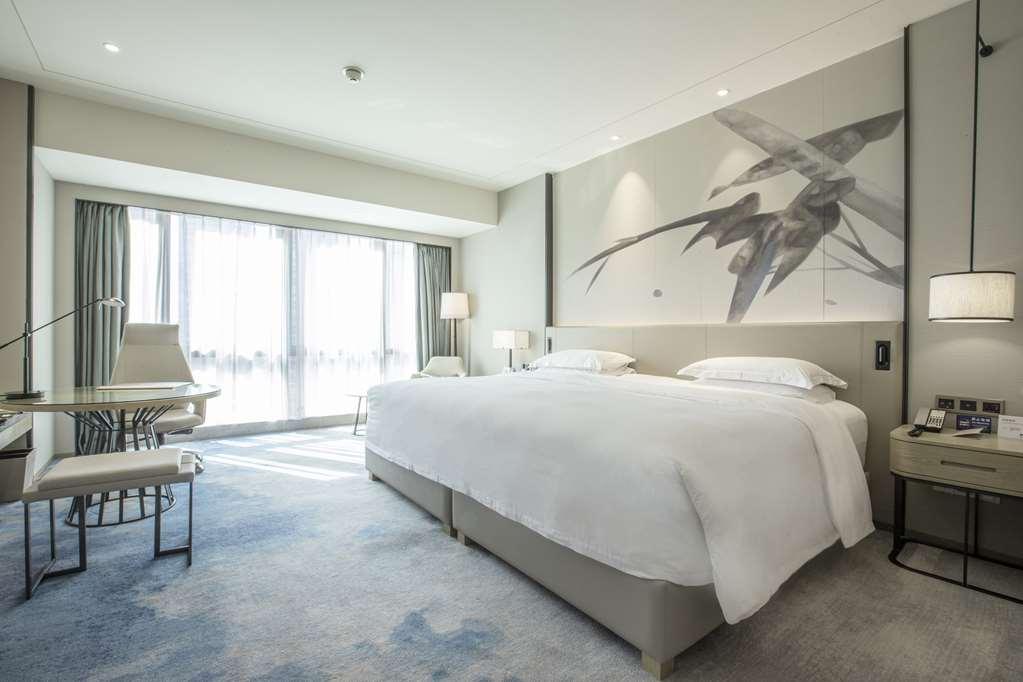 Doubletree By Hilton Hotel Shenzhen Longhua, Near Huawei, Foxcnn, Shenzhen North Railway, Uniwalk & Uniworld Shopping Mall, Sam'S Club Quarto foto