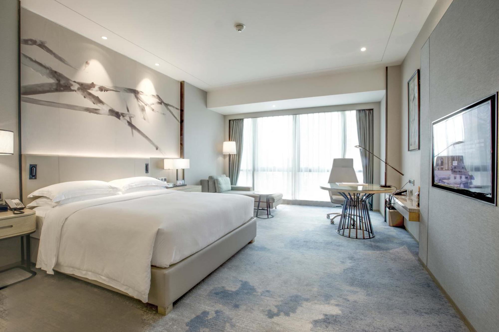 Doubletree By Hilton Hotel Shenzhen Longhua, Near Huawei, Foxcnn, Shenzhen North Railway, Uniwalk & Uniworld Shopping Mall, Sam'S Club Exterior foto